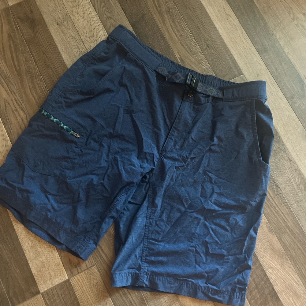 Columbia Shorts